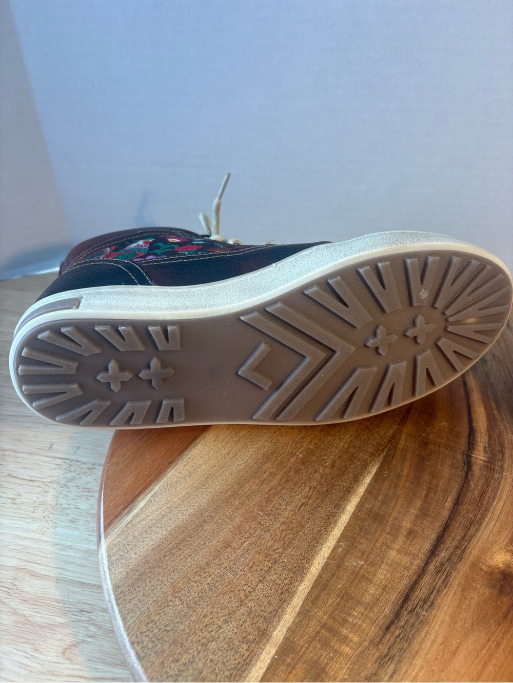 INKKAS Roster Tan Leather-Lined Shoe with Black Insole - Picture 10 of 10